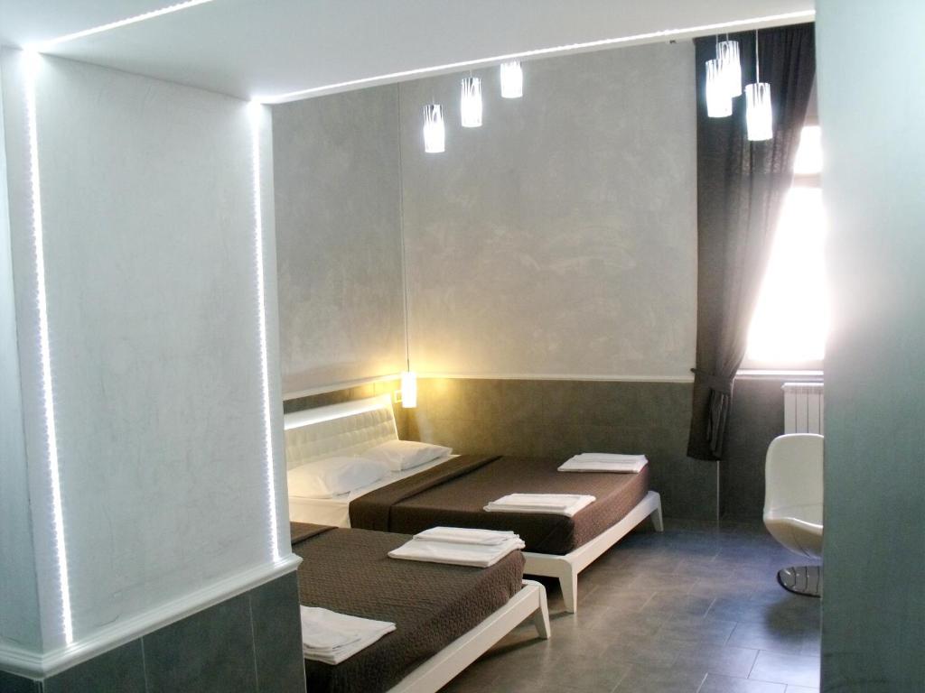 Suite Apartments Angioini Napoli Oda fotoğraf