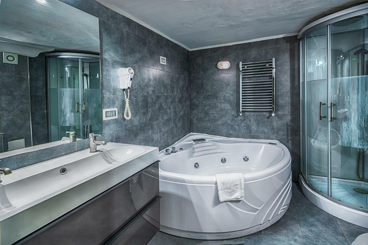 Suite Apartments Angioini Napoli Dış mekan fotoğraf